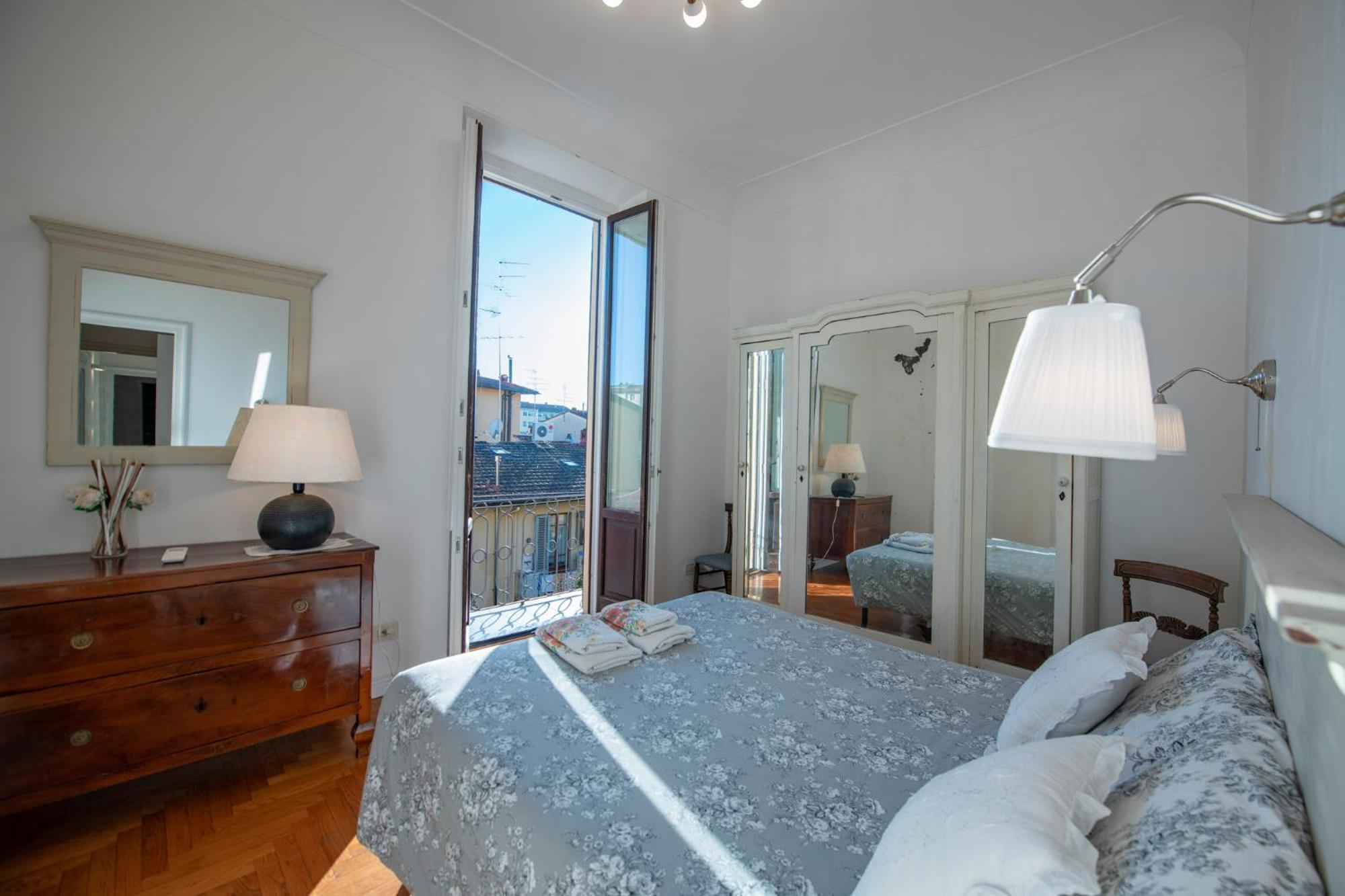 Romantic And Charming Apartment