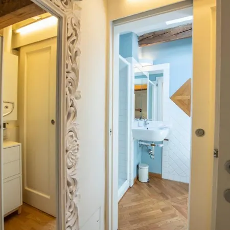 Romantic And Charming Apartments Florence Exterior photo